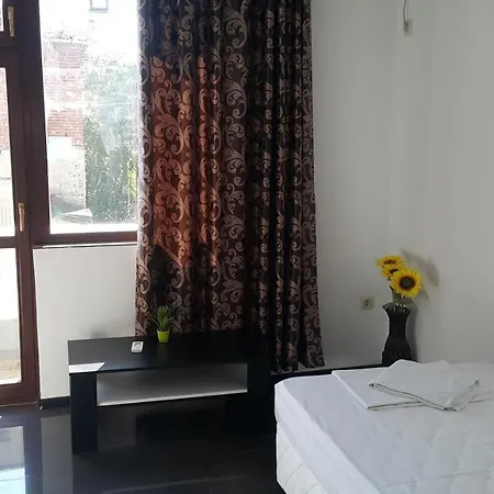 Guest Бургас